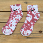 Load image into Gallery viewer, Pink Paint Splattered Ankle Socks
