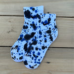 Load image into Gallery viewer, Kids Black &amp; Blue Paint Splattered Ankle Socks
